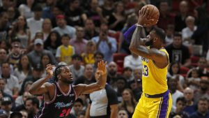 Tense wait for Lakers on LeBron James injury