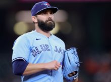 Ex-Rockies pitcher Chatwood signs to play in Japan