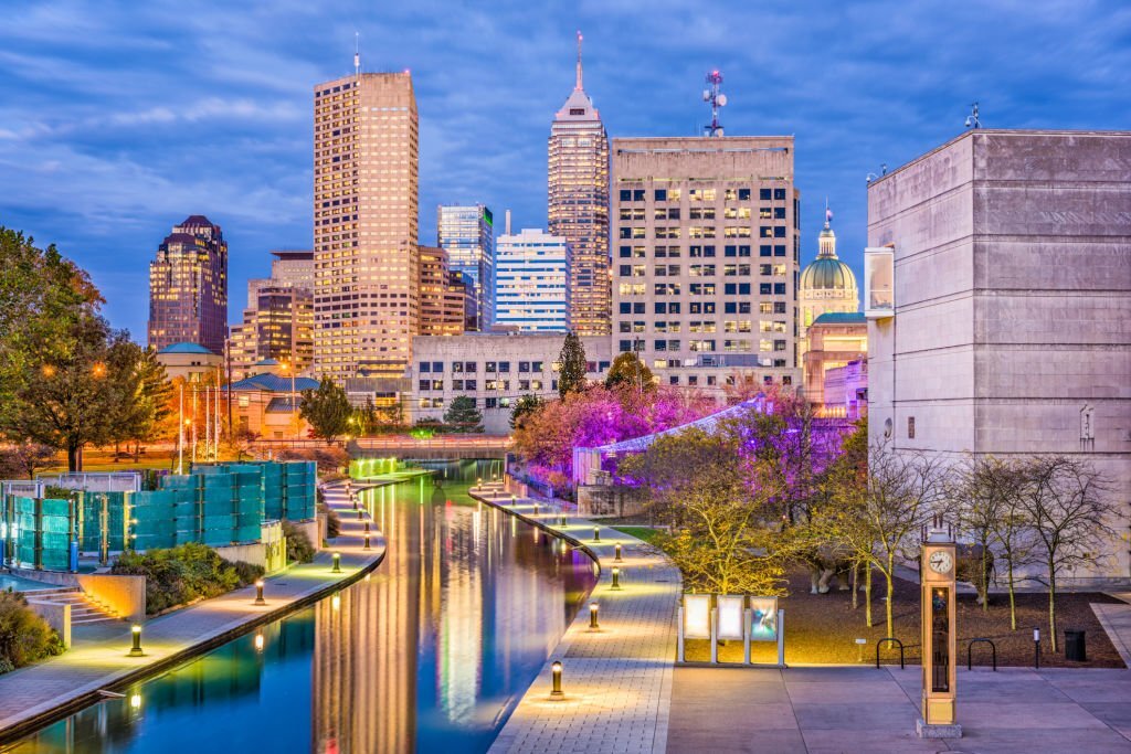 Indianapolis, Indiana, USA skyline and canal.